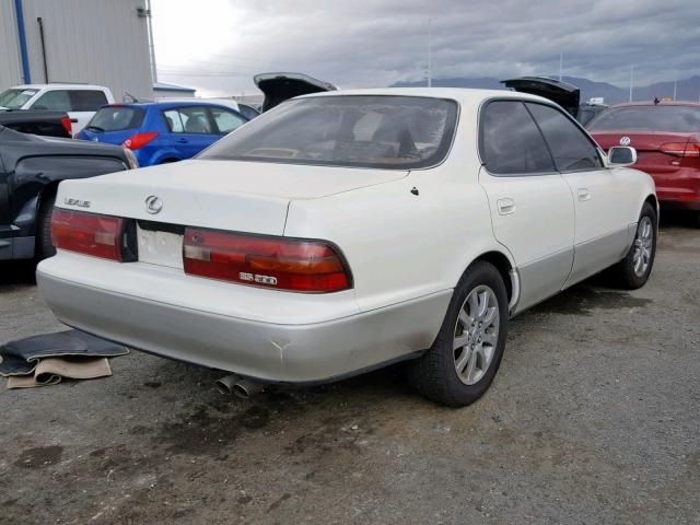 JT8VK13T9N0040112 - 1992 LEXUS ES 300 WHITE photo 4