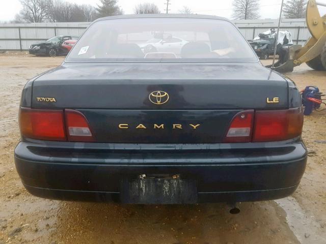 4T1SK12E1SU894163 - 1995 TOYOTA CAMRY LE GREEN photo 9