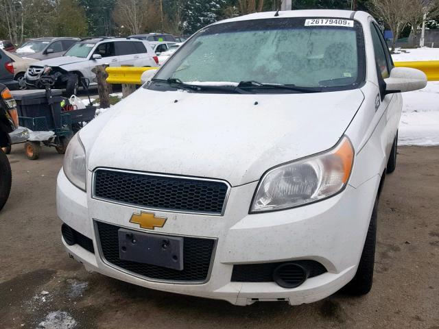 KL1TD6DEXBB126584 - 2011 CHEVROLET AVEO LS WHITE photo 9