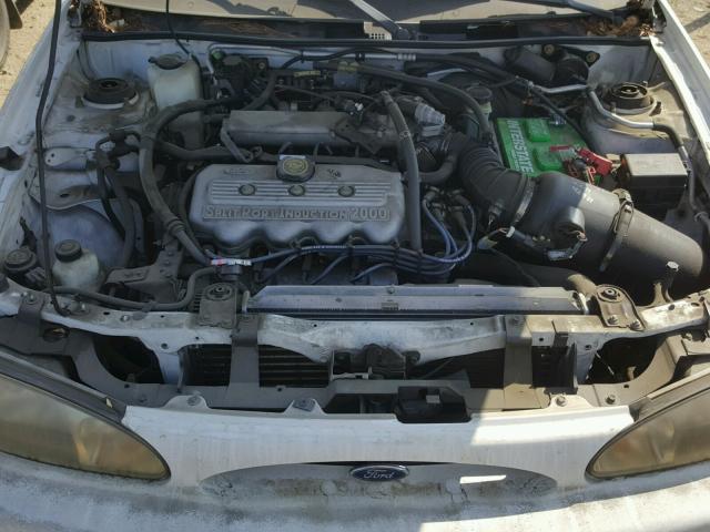 3FALP15P9WR146755 - 1998 FORD ESCORT SE WHITE photo 7