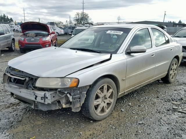 YV1RS592862542960 - 2006 VOLVO S60 2.5T SILVER photo 2