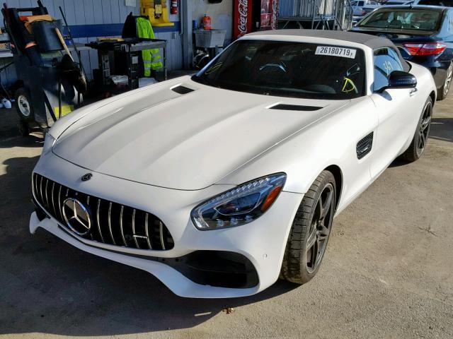 WDDYK7HA8JA019710 - 2018 MERCEDES-BENZ AMG GT WHITE photo 2