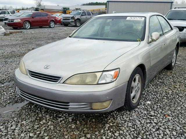 JT8BF28G5X0201244 - 1999 LEXUS ES 300 BEIGE photo 2