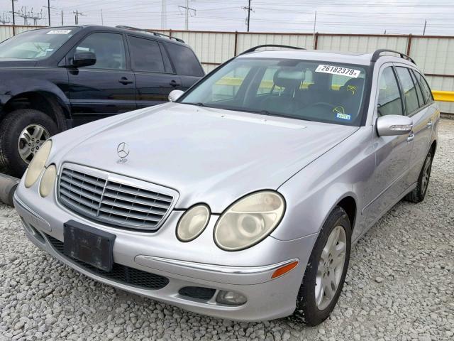 WDBUH56JX6A734928 - 2006 MERCEDES-BENZ E 350 WAGO SILVER photo 2