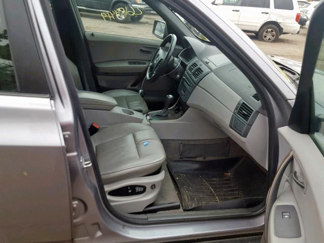 WBXPA93474WA64186 - 2004 BMW X3 3.0I GRAY photo 5