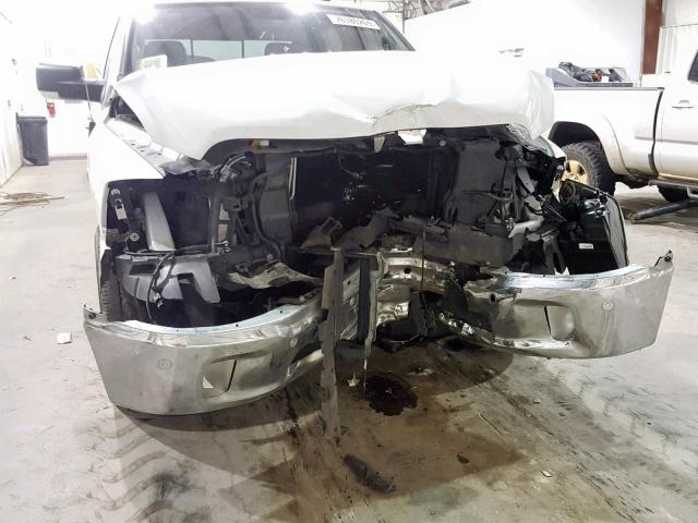 3C6RR6LT4HG745547 - 2017 RAM 1500 SLT WHITE photo 9