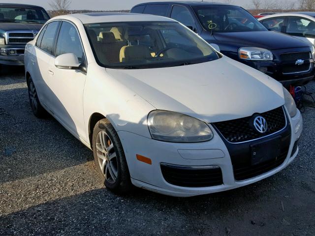 3VWSG71K66M711833 - 2006 VOLKSWAGEN JETTA 2.5 WHITE photo 1