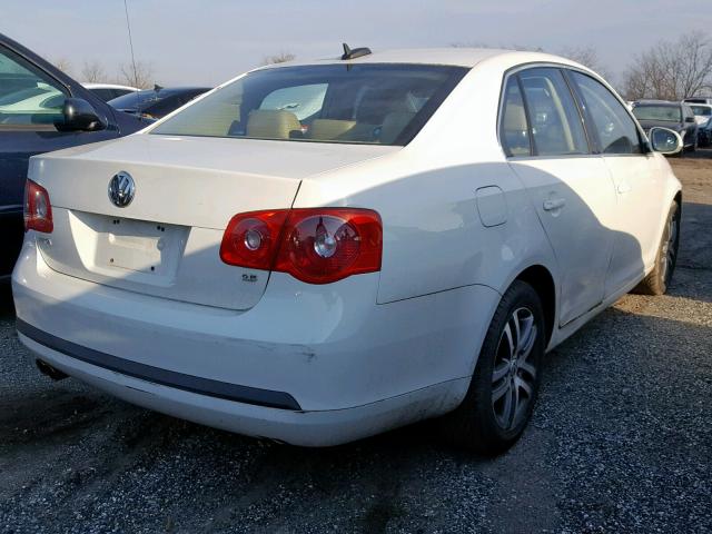 3VWSG71K66M711833 - 2006 VOLKSWAGEN JETTA 2.5 WHITE photo 4