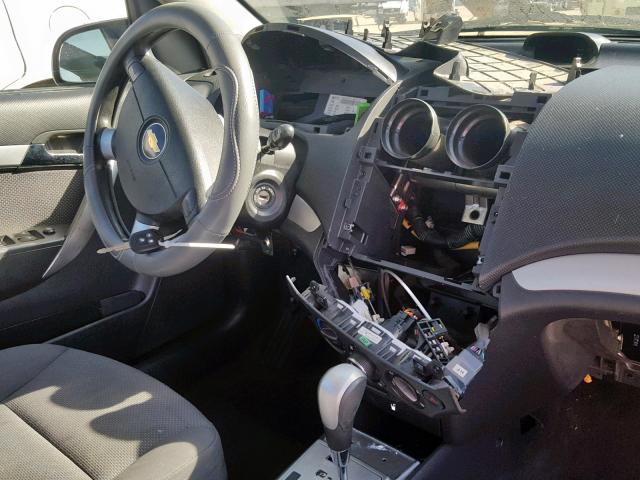 KL1TD5DE1BB120862 - 2011 CHEVROLET AVEO LS GRAY photo 9