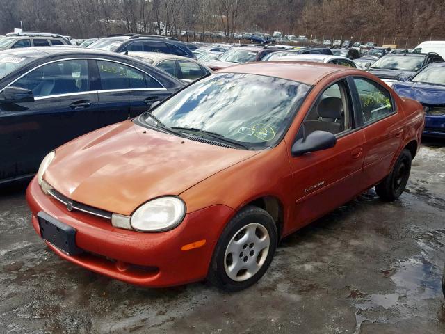 1B3ES46C5YD597077 - 2000 DODGE NEON BASE ORANGE photo 2