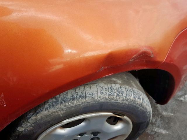 1B3ES46C5YD597077 - 2000 DODGE NEON BASE ORANGE photo 9