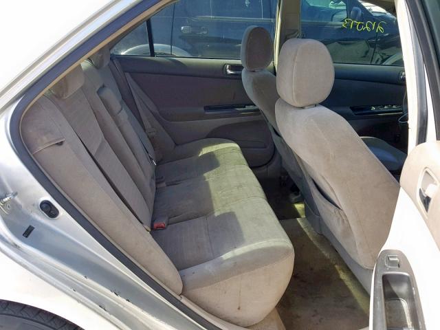 JTDBE32K463045749 - 2006 TOYOTA CAMRY LE SILVER photo 6