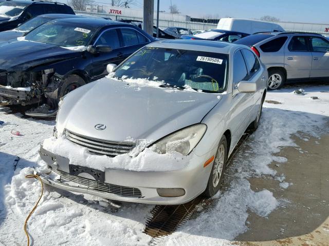 JTHBF30G420085108 - 2002 LEXUS ES300 SILVER photo 2