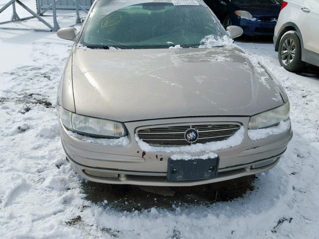 2G4WB52K931294745 - 2003 BUICK REGAL LS GOLD photo 9