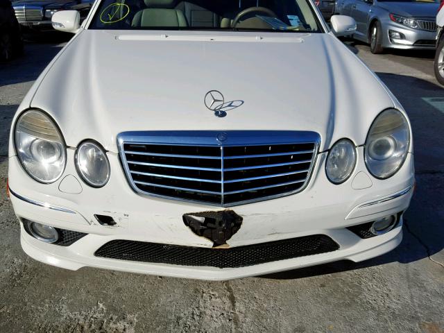 WDBUF56X99B420972 - 2009 MERCEDES-BENZ E 350 WHITE photo 9