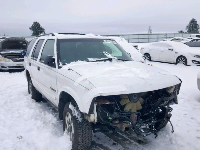 1GNDT13W72K222435 - 2002 CHEVROLET BLAZER WHITE photo 1