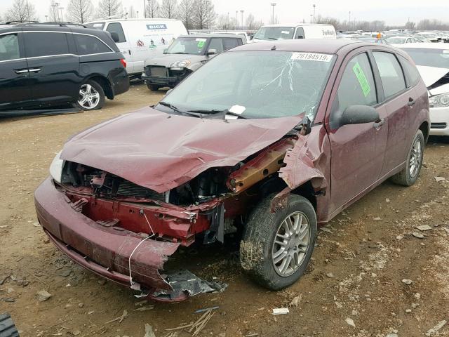 1FAFP37N37W335159 - 2007 FORD FOCUS ZX5 MAROON photo 2