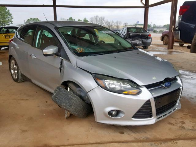 1FAHP3N2XCL209586 - 2012 FORD FOCUS TITA SILVER photo 1