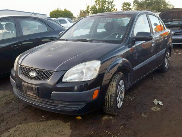 KNADE123166169608 - 2006 KIA RIO BLACK photo 2