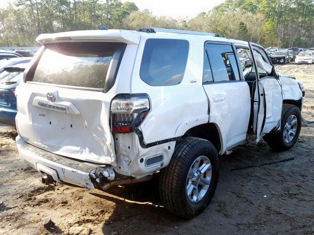 JTEBU5JR4G5281378 - 2016 TOYOTA 4RUNNER SR WHITE photo 4