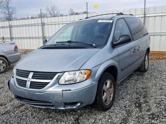 1D4GP45R65B328708 - 2005 DODGE CARAVAN SX BLUE photo 2