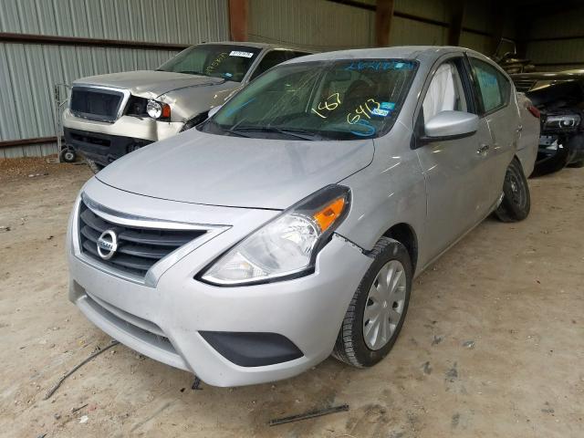 3N1CN7AP4JK406413 - 2018 NISSAN VERSA S  photo 2