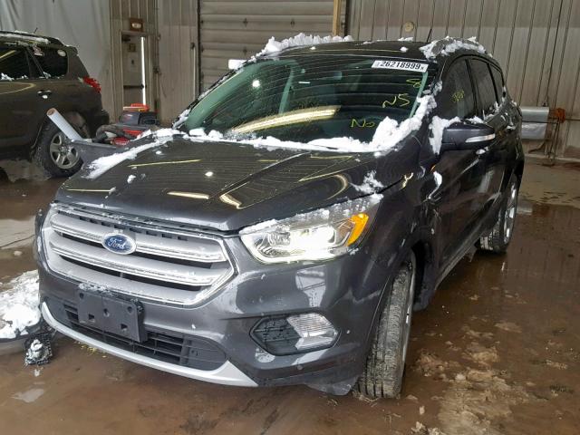 1FMCU9J98JUA43817 - 2018 FORD ESCAPE TIT GRAY photo 2