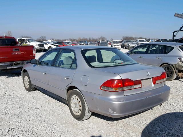 1HGCF86651A096176 - 2001 HONDA ACCORD VAL SILVER photo 3