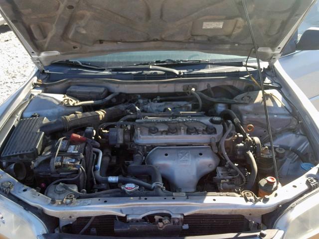 1HGCF86651A096176 - 2001 HONDA ACCORD VAL SILVER photo 7