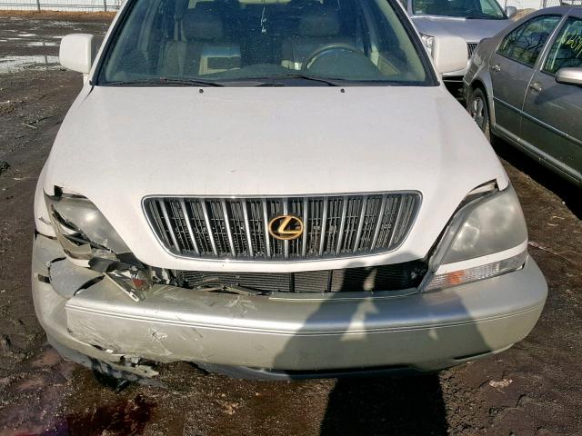 JT6GF10U4Y0048349 - 2000 LEXUS RX 300 WHITE photo 7