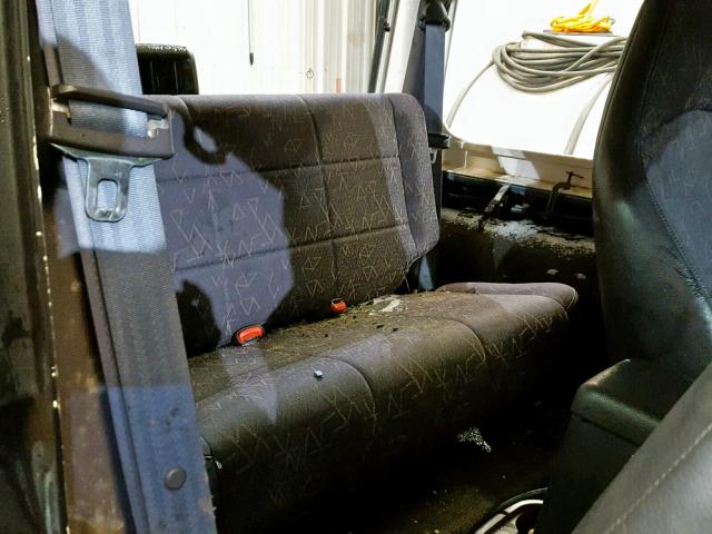 1J4FA29P21P321527 - 2001 JEEP WRANGLER / GRAY photo 6