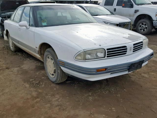 1G3HN52K4S4818200 - 1995 OLDSMOBILE 88 ROYALE WHITE photo 1