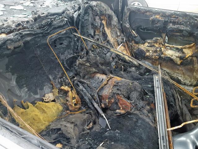 2G4WD532X51264326 - 2005 BUICK LACROSSE C BURN photo 6