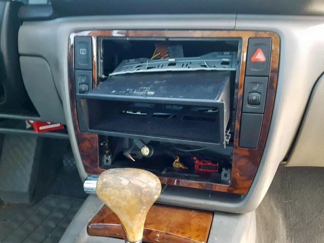 WVWRH63B32P071851 - 2002 VOLKSWAGEN PASSAT GLX 绿色 照片 9