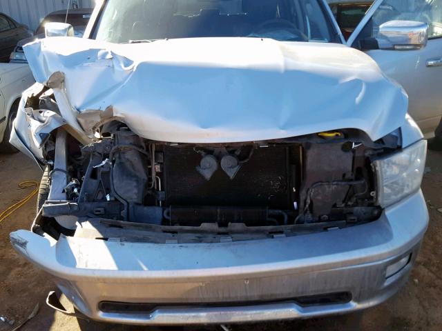 1C6RD7NT6CS204664 - 2012 DODGE RAM 1500 L SILVER photo 7