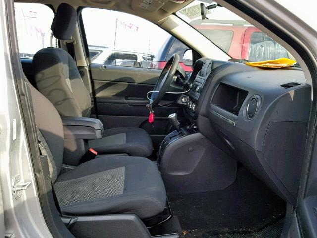 1J4NT4FB0AD655678 - 2010 JEEP COMPASS SP SILVER photo 5
