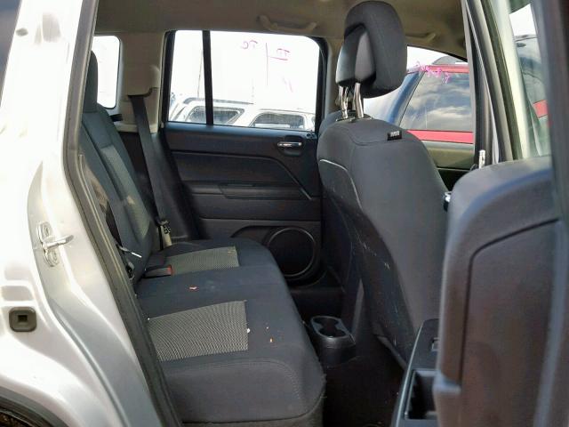 1J4NT4FB0AD655678 - 2010 JEEP COMPASS SP 银色 照片 6