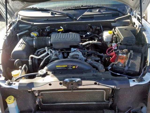 1D3HW58NX5S163899 - 2005 DODGE DAKOTA QUA GRAY photo 7