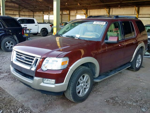 1FMEU6EE3AUA17124 - 2010 FORD EXPLORER E MAROON photo 2