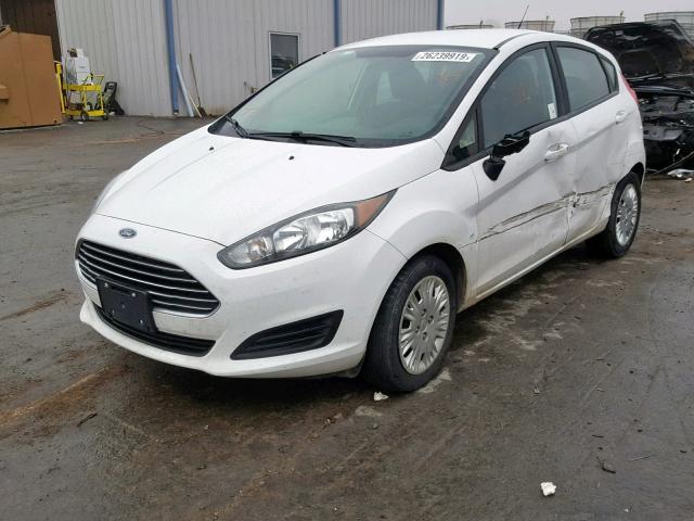 3FADP4TJ2FM222284 - 2015 FORD FIESTA S WHITE photo 2