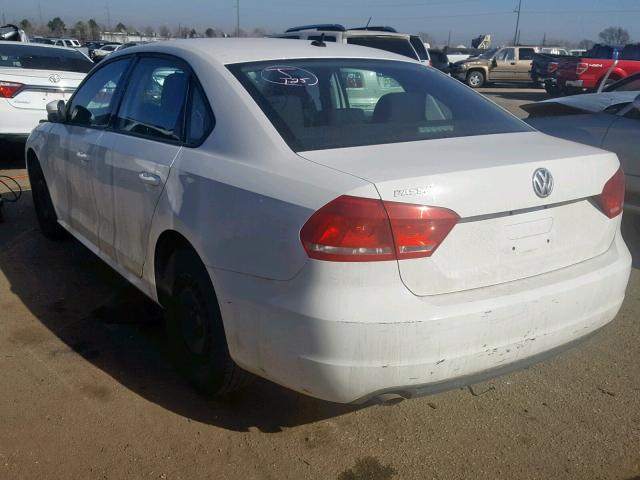 1VWAP7A33DC134214 - 2013 VOLKSWAGEN PASSAT S WHITE photo 3