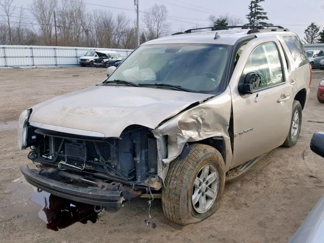 1GKFK13087J288302 - 2007 GMC YUKON BEIGE photo 2