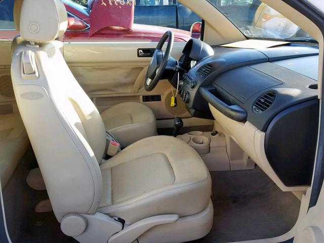 3VWCM31Y34M340881 - 2004 VOLKSWAGEN NEW BEETLE კრემისფერი ფოტო 5