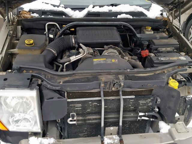 1J8HG48N46C202815 - 2006 JEEP COMMANDER TAN photo 7