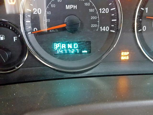 1J8HG48N46C202815 - 2006 JEEP COMMANDER TAN photo 8