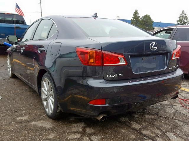 JTHCK262692031149 - 2009 LEXUS IS 250 GRAY photo 3