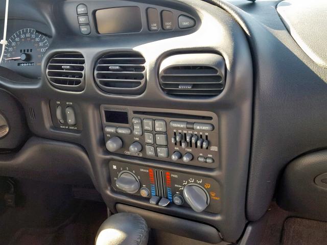 1G2WP52K12F216672 - 2002 PONTIAC GRAND PRIX SILVER photo 9