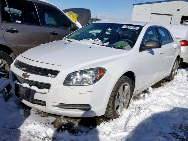 1G1ZG57B79F203154 - 2009 CHEVROLET MALIBU LS WHITE photo 2