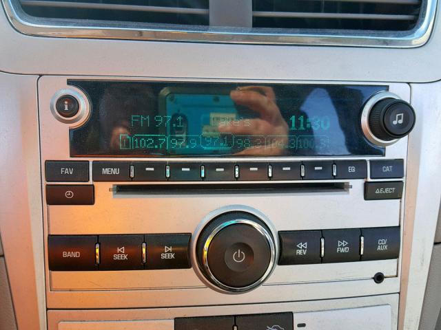 1G1ZG57B79F203154 - 2009 CHEVROLET MALIBU LS WHITE photo 9