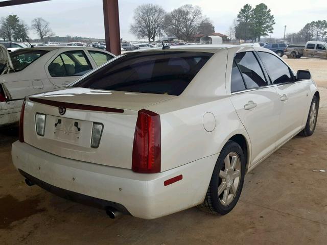 1G6DW677X50192186 - 2005 CADILLAC STS WHITE photo 4